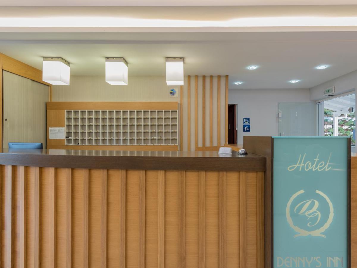 Denny'S Inn Kalamaki  Bagian luar foto